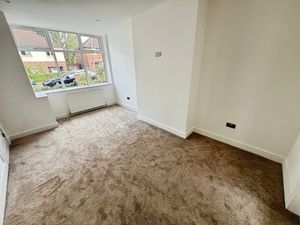 Lounge- click for photo gallery